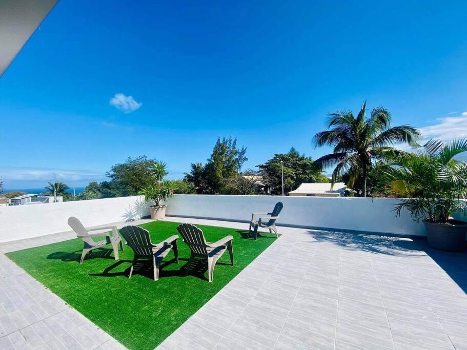 Villa Bois De Couleur Piscine Et Toit Terrasse 생피에르 외부 사진